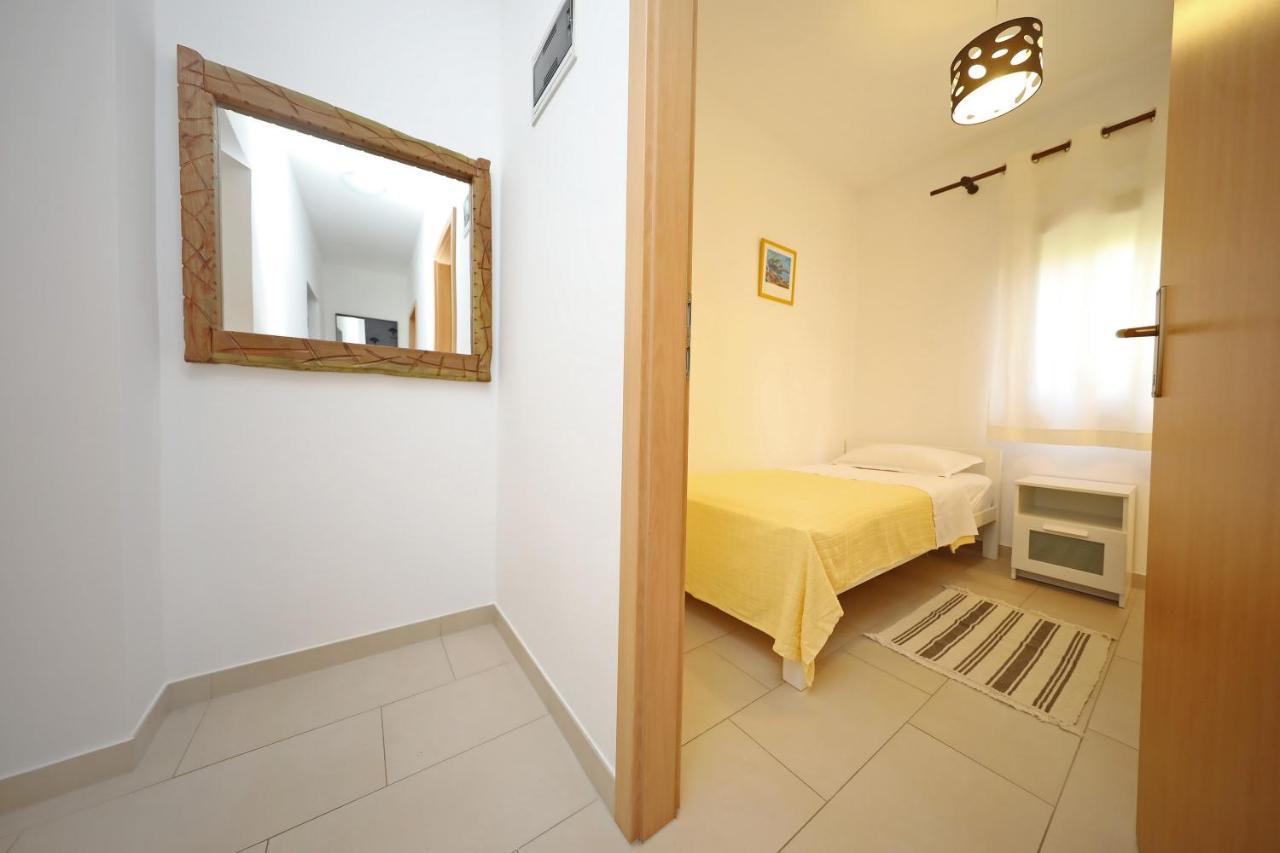 Krolo Apartment *